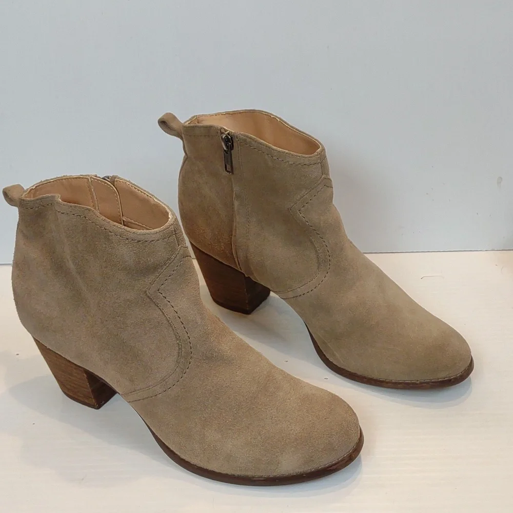 Lands' End Women's Harris Taupe Suede Side Zip Faux Wooden Heel Ankle Bootie